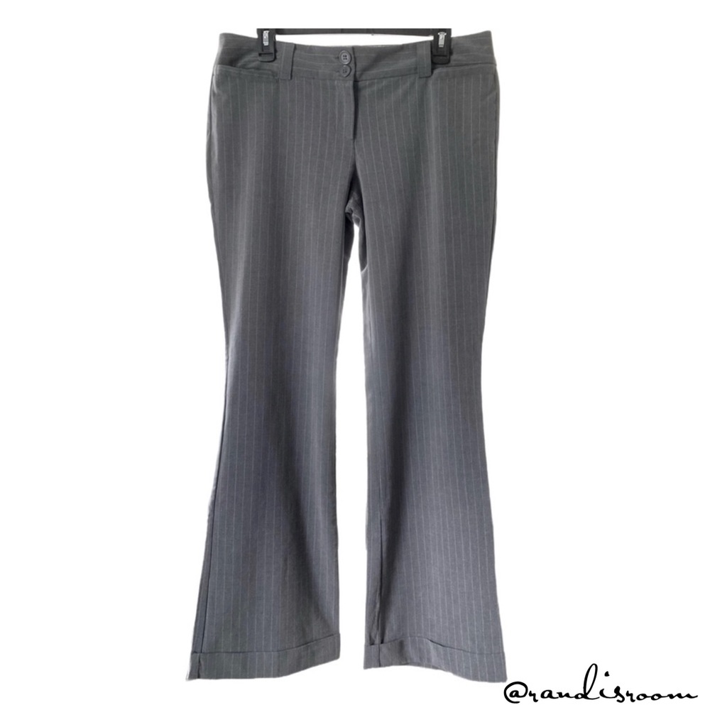 EUC Star City Vintage Gray Pin Striped Cuffed Boot Cut Trousers Size 11 Juniors